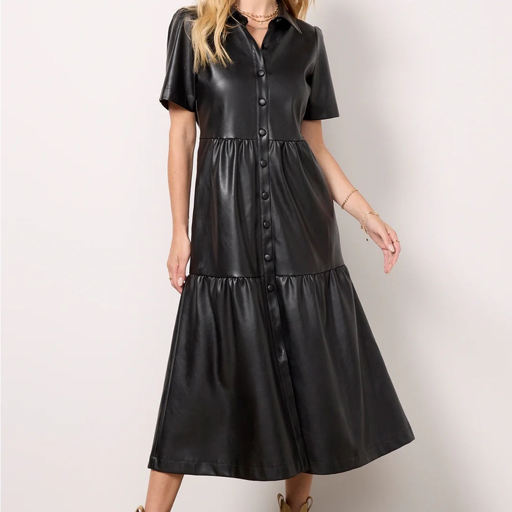 Evereve Black Button-Down Midi Dress